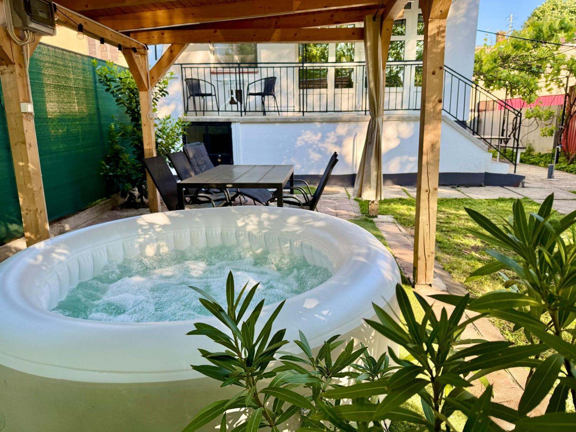 Sparkling Time Apartman Βίλα Hajdúszoboszló Εξωτερικό φωτογραφία
